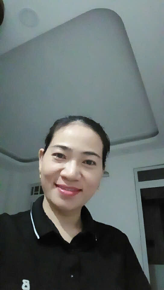 Cô Thúy (Bình Dương) - Giúp việc tận tâm, yêu trẻ, quý người già