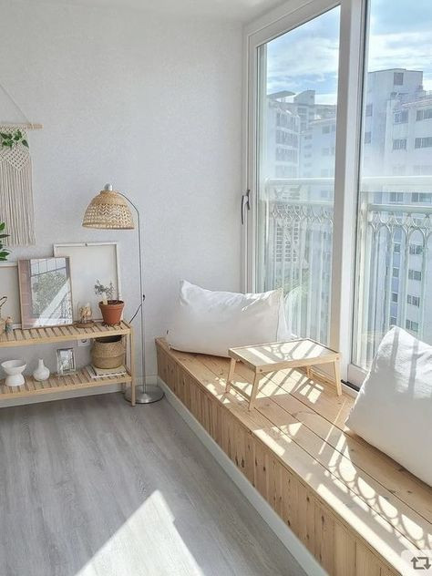 MẸ ĐƠN THÂN QUẬN 7 (GẦN GA TÀU SÀI GÒN) CẦN CÔ GIÚP VIỆC NHÀ ,NHÀ 2 MẸ CON (BAO ĂN Ở LẠI )