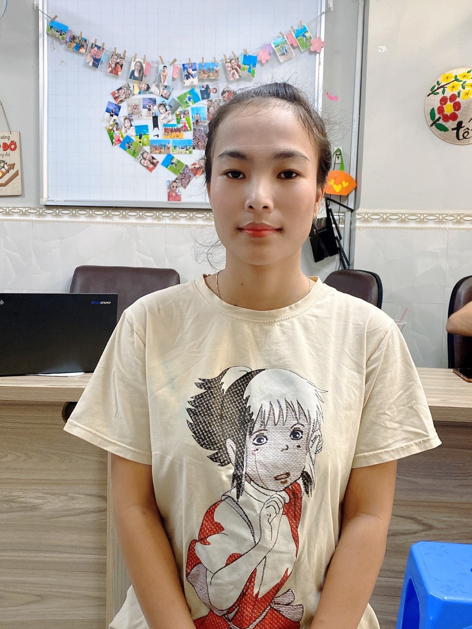 Chị Thúy ko kén việc , việc gì cũng đang tìm việc bao ăn ở lại ạ