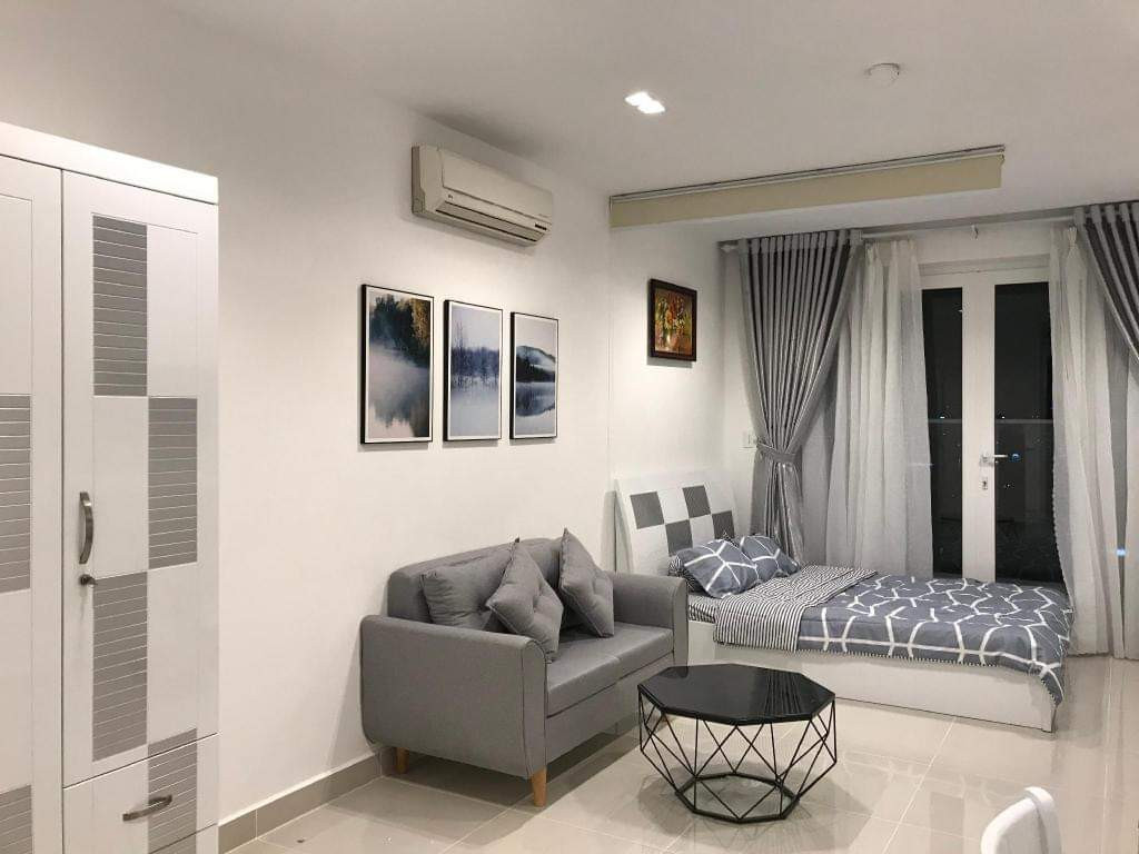 Cần gấp chị giúp việc nhà 1 trệt 1 lầu trên đường Hoàng Văn Thụ quận Phú Nhuận