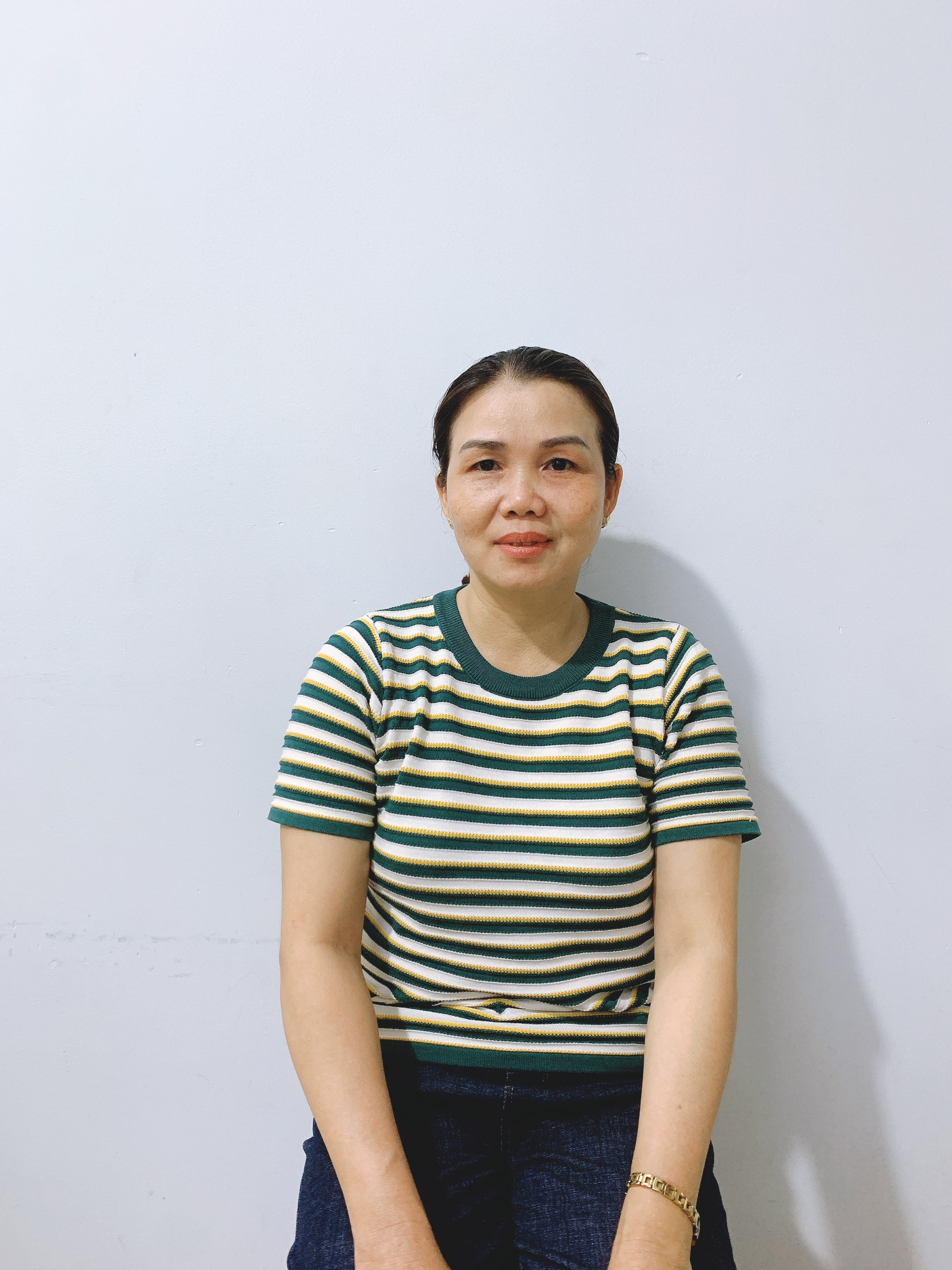 Chị Đông quê miền trung chuyên giúp việc nhà nấu ăn cực kỳ ngon