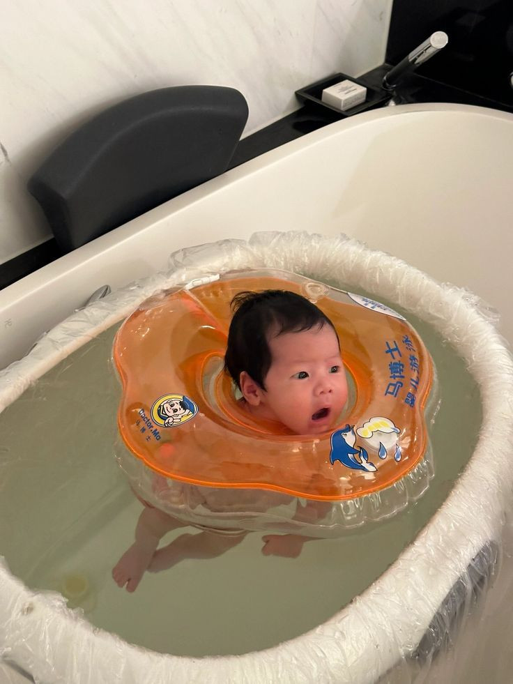 TÌM CHỊ CHĂM BÉ 2 THÁNG TẠI PHÚ NHUẬN