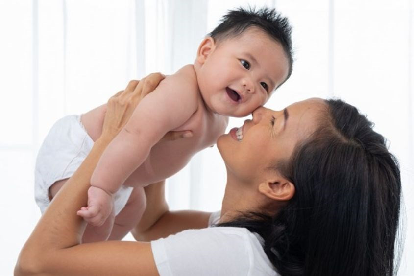 Nhà ở chị Mai ở quận phú nhuận, cần chị bảo mẫu,  lương 11tr ( Bao Ăn Ở Lại)