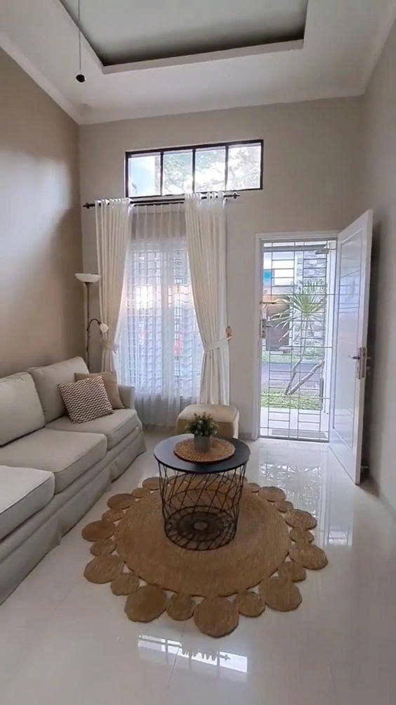 Nhà em cần gấp cô giúp việc nhà ở trên đường An Dương Vương Quận 5, lương 12 triệu/tháng bao ăn ở ạ