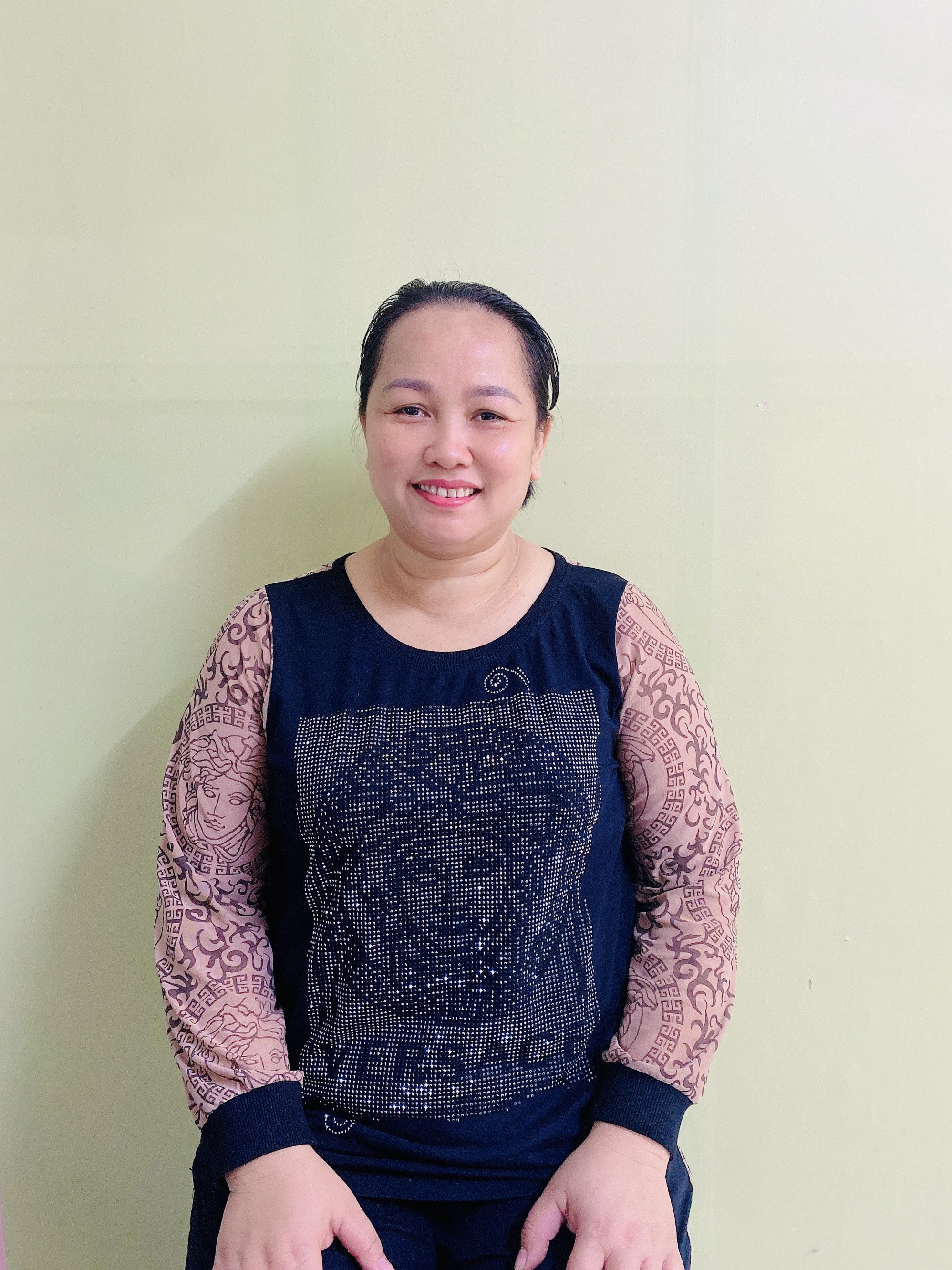 Chị Võ Thị Kim Liên - 43 Tuổi - Người Miền Tây. Chị chuyên giúp việc nhà