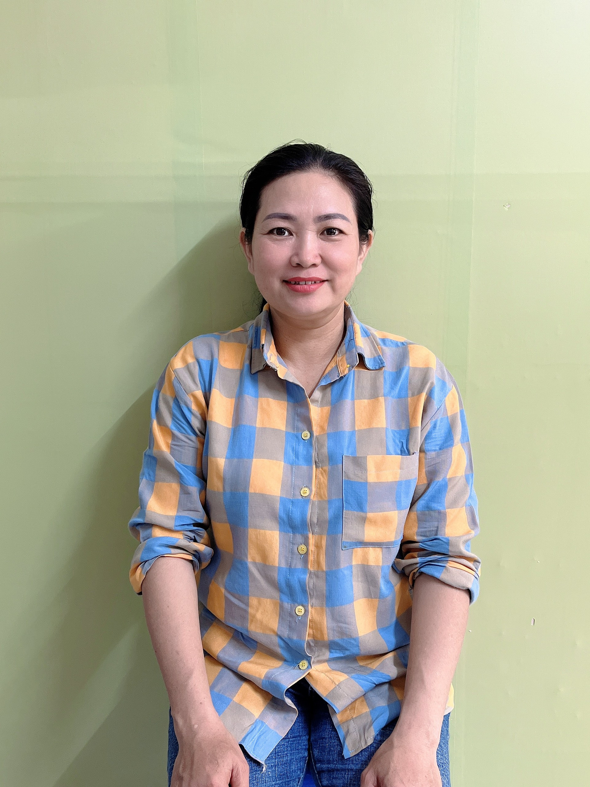 Chị Huỳnh Thị Trúc sn 1977 quê Bến Tre - CHĂM EM BÉ, GIÚP VIỆC NHÀ