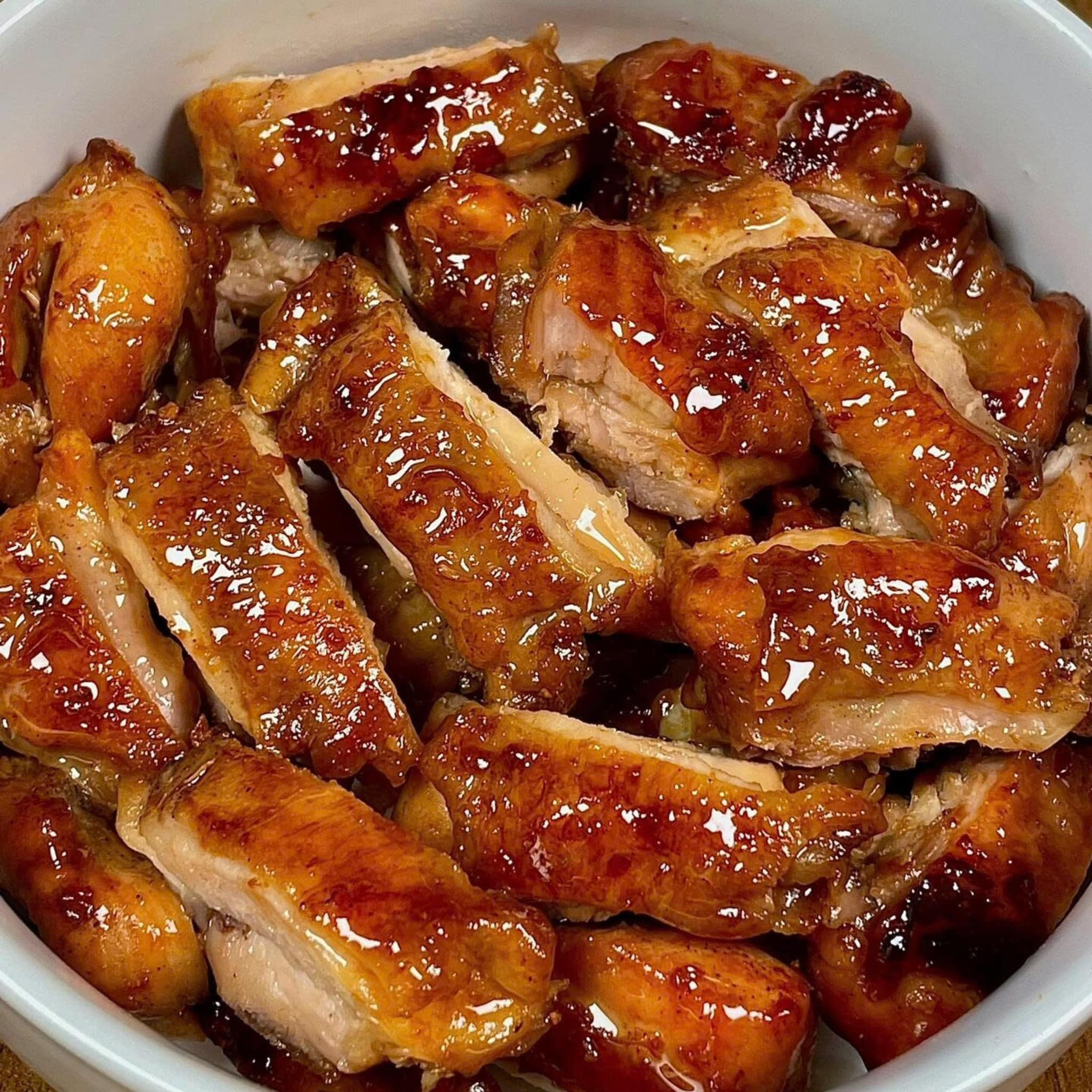 QUẬN 7 HỒ CHÍ MINH CẦN CÔ GIÚP VIỆC NHÀ Ở LẠI LƯƠNG 13 TRIỆU/ THÁNG