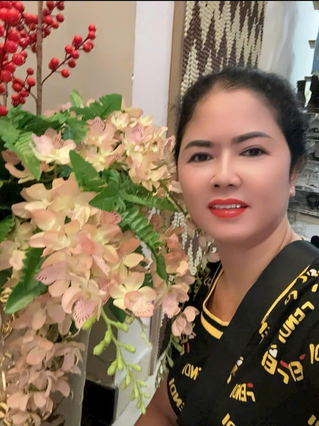 Cô Thu (51 tuổi) cần tìm việc giúp việc nhà, chăm bé