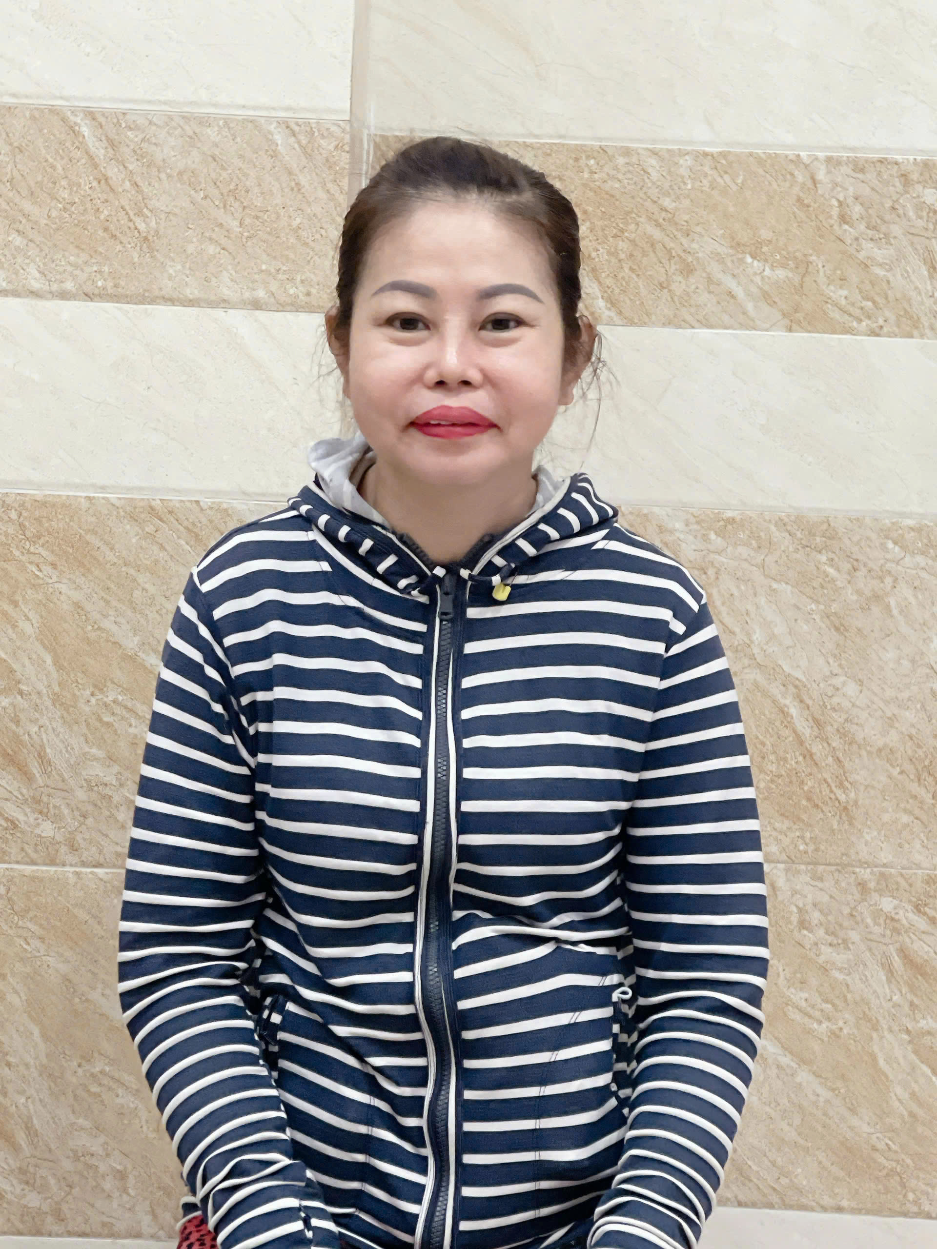 Chị Đẹp Em 1978 Quê quán Vĩnh Long cần tìm giúp việc gia đình, Chăm người già, Tết ở lại.