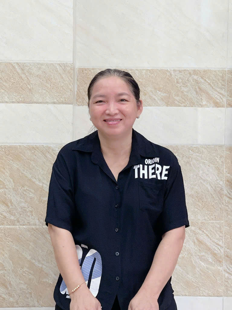 CHỊ THÚY SINH NĂM 1972 QUÊ Ở VĨNH LONG, CHUYÊN GIÚP VIỆC NHÀ