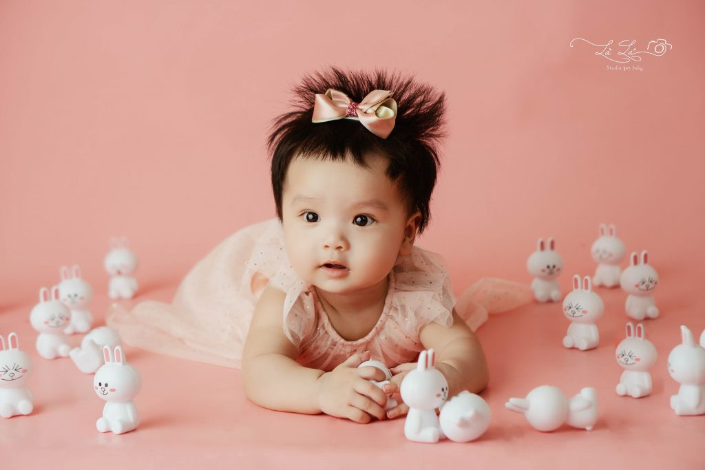 Vợ chồng em cần một chị chuyên chăm bé 5 tháng, nhà gần bến xe Miền Đông cũ ,Lương 10 tr bao ăn ở