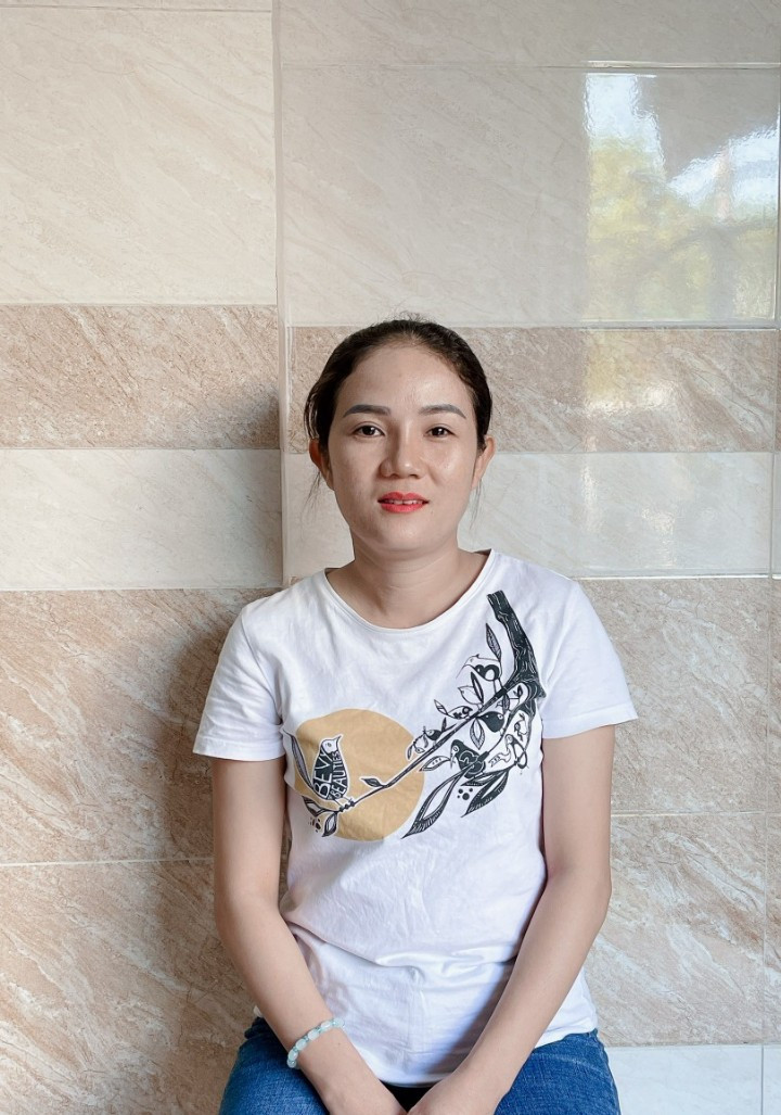 CHỊ LÊ HOÀNG HUYỀN CHỊ 1985 QUÊ BÌNH THUẬN