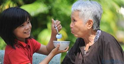 Cần tuyển gấp cô chăm ông bà lương cao nhận ăn ở lại đi làm ngay lương trên 10 triệu