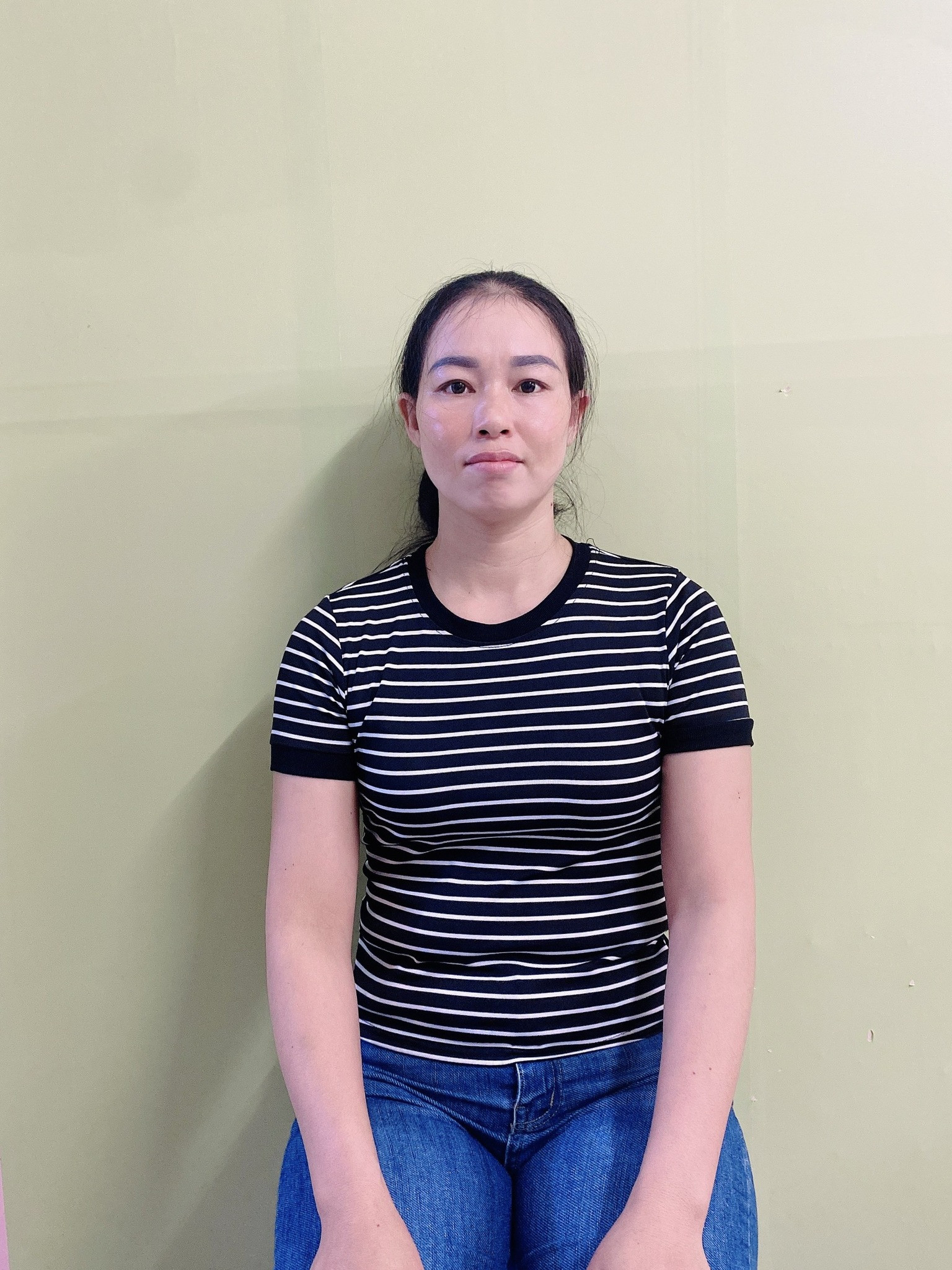 BÙI THỊ BẢO HIỀN SINH NĂM 1989 THỪA THIÊN HUẾ, CHỊ XIN LÀM CÔNG VIỆC GIÚP VIỆC NHÀ, CHĂM EM BÉ