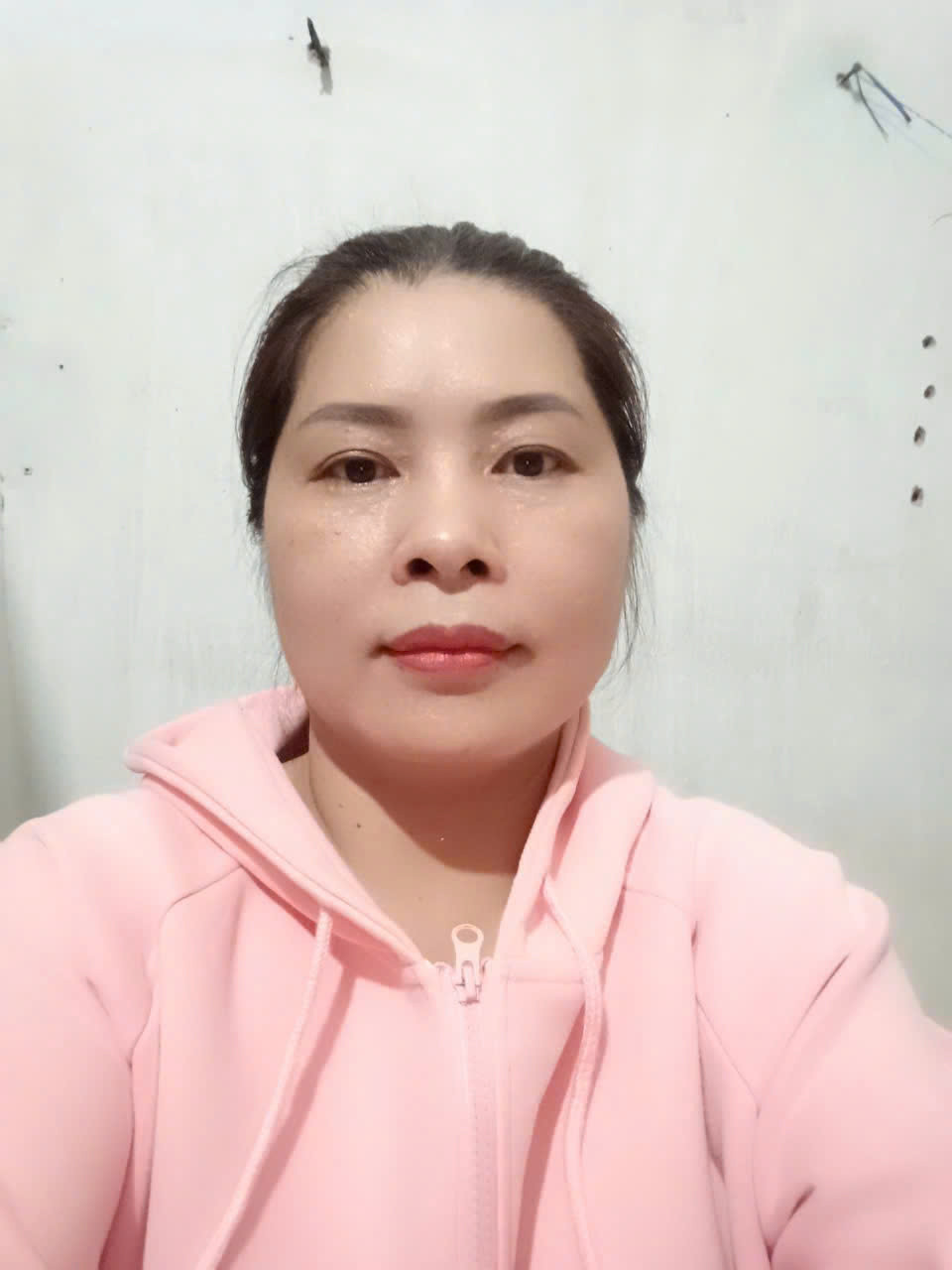 Chị TRẦN THỊ THANH HUỆ sinh năm 1983 Long an. Cần tìm việc