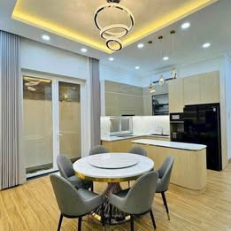TÌM NGƯỜI GIÚP VIỆC