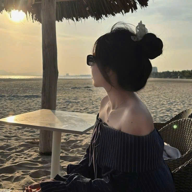 Tuyển Gấp Giúp Việc Nhà Quận 1 - Lương Cao