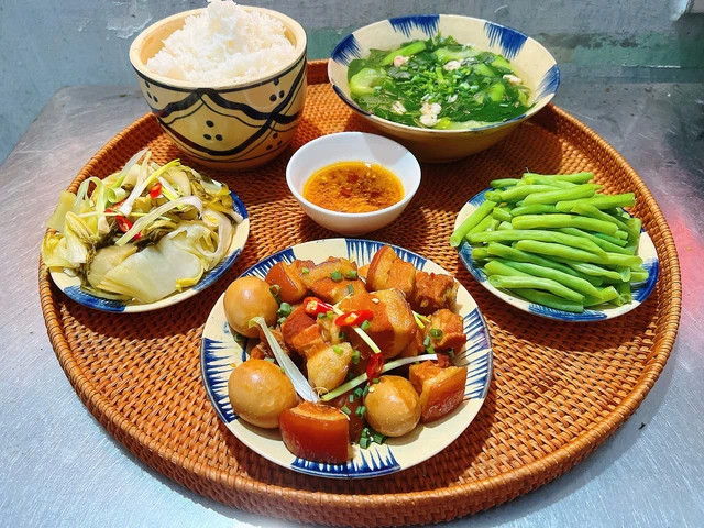 Cần Gấp Cô Giúp Việc Nhà, Nấu Ăn Ngon Làm Tại Gò Vấp Bao Ăn Ở Lại