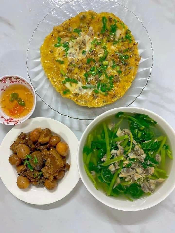 CẦN TÌM NGƯỜI GIÚP VIỆC NHÀ VÀ PHỤ CHĂM EM BÉ