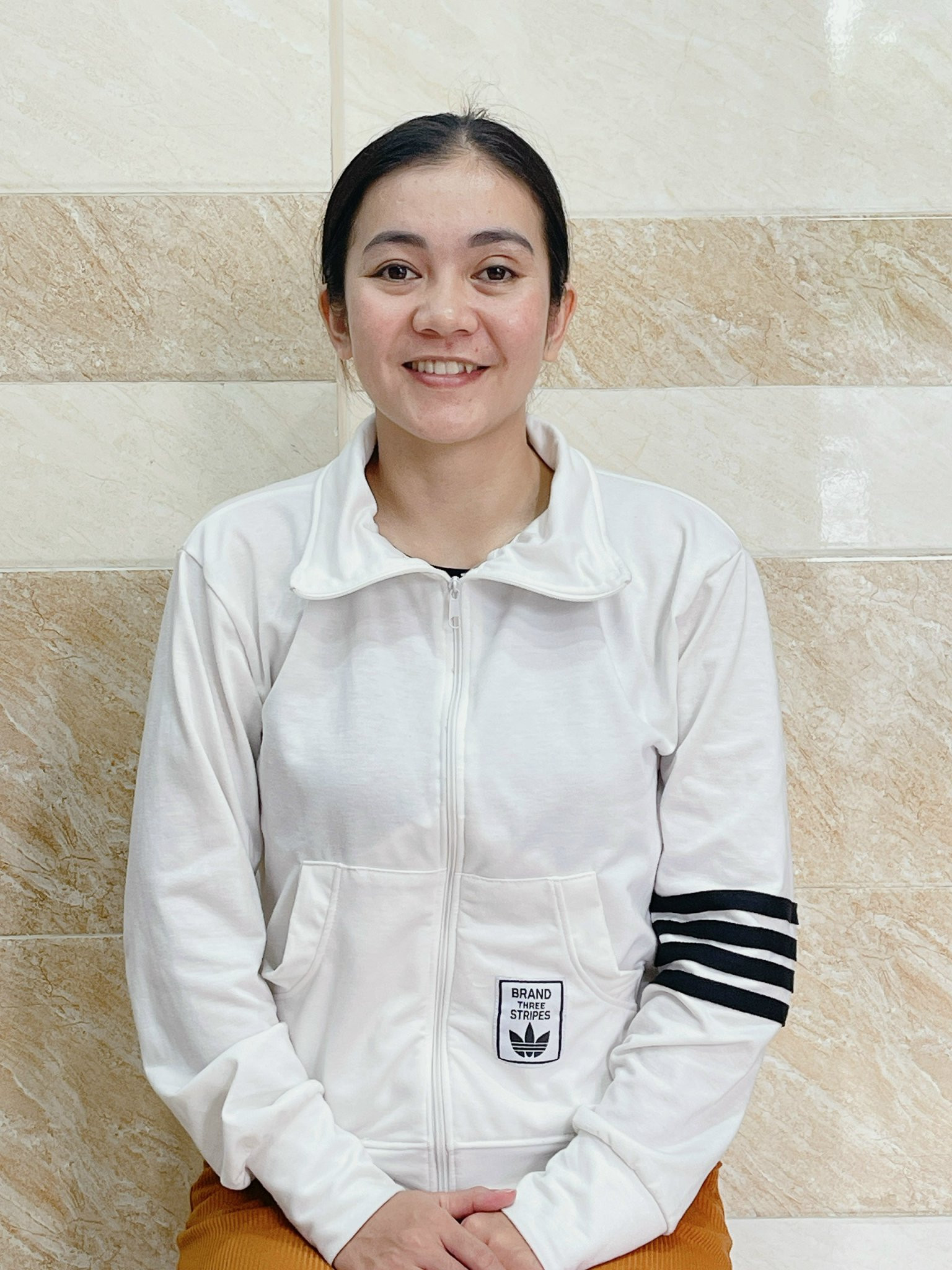 EM CẦN TÌM VIỆC CHO CHỊ HÒA CẦN VIỆC ĐI LÀM NGAY THIỆN CHÍ GẮN BÓ LÂU DÀI