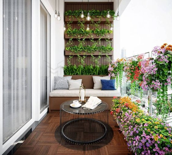 Tuyển gấp chị giúp việc dưới 45 tuổi lái xe máy cứng đưa đón bé 10 tuổi đi học nhận ăn ở