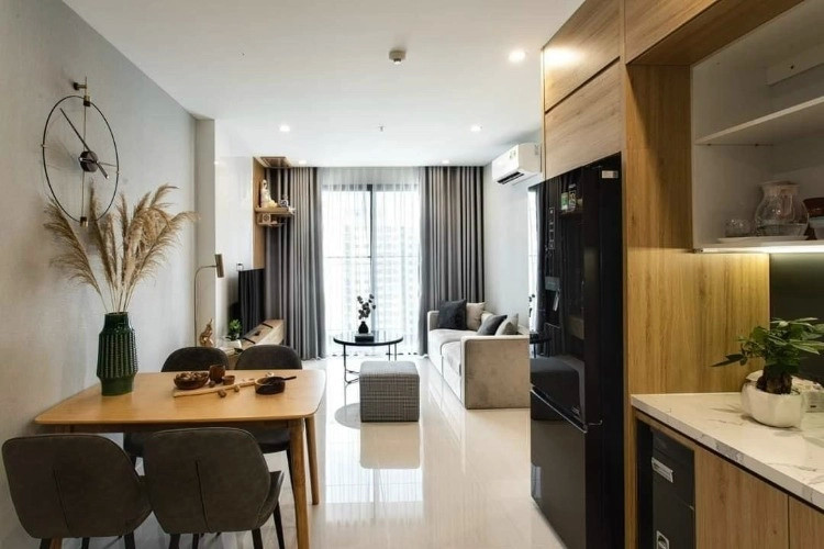 Công việc đi về tại chung cư Thủ Đức