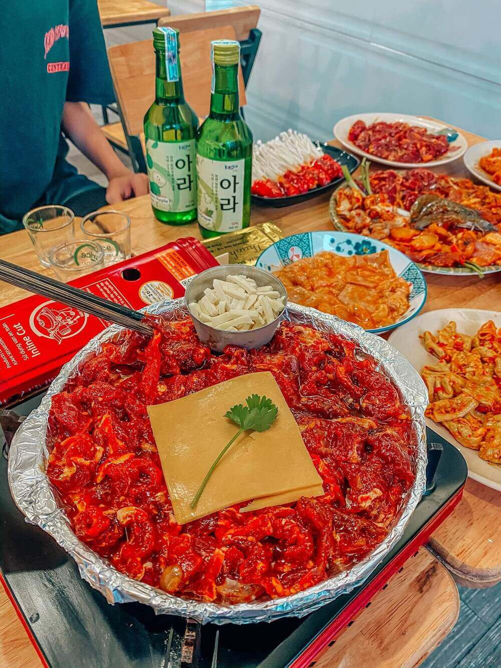 TÌM CHỊ GIÚP VIỆC NHÀ