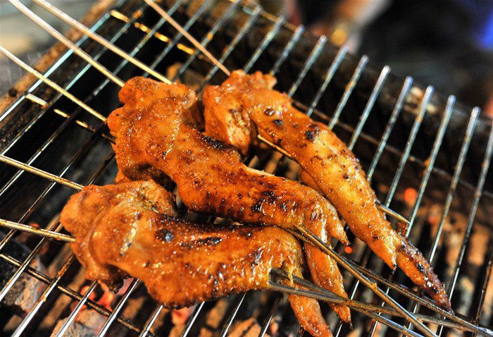 Cần tìm người phụ bếp nướng