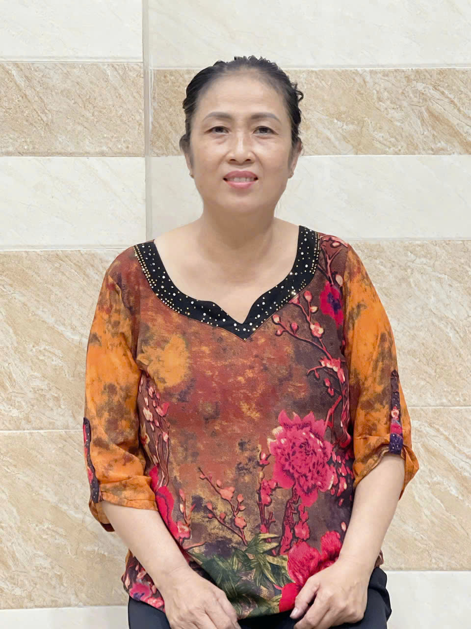 Cô Dợn nhanh nhẹn thật thà hiền lành cần tìm việc bao ăn ở, tết ở lại được.