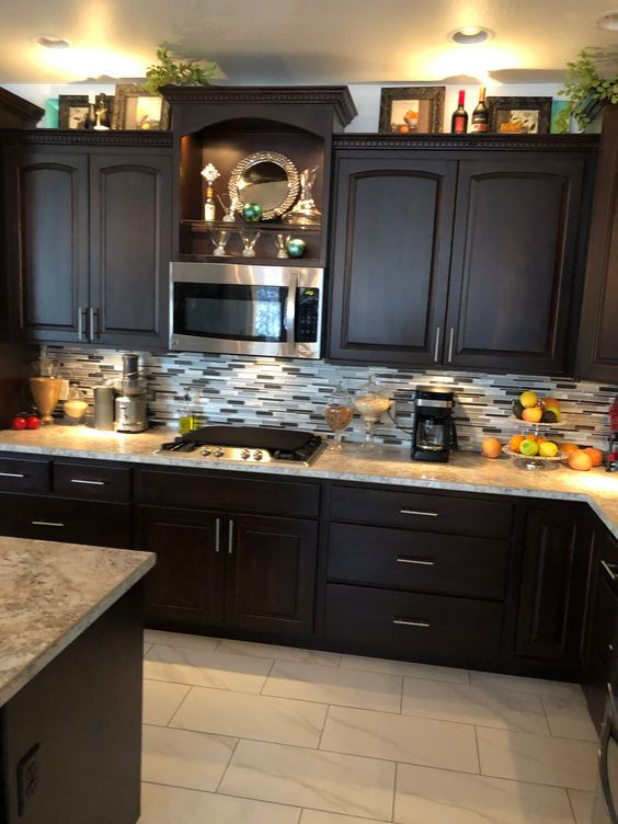 Em đang tuyển chị giúp việc làm ở lại tại nhà ngay Nguyễn Kiệm Gò Vấp.