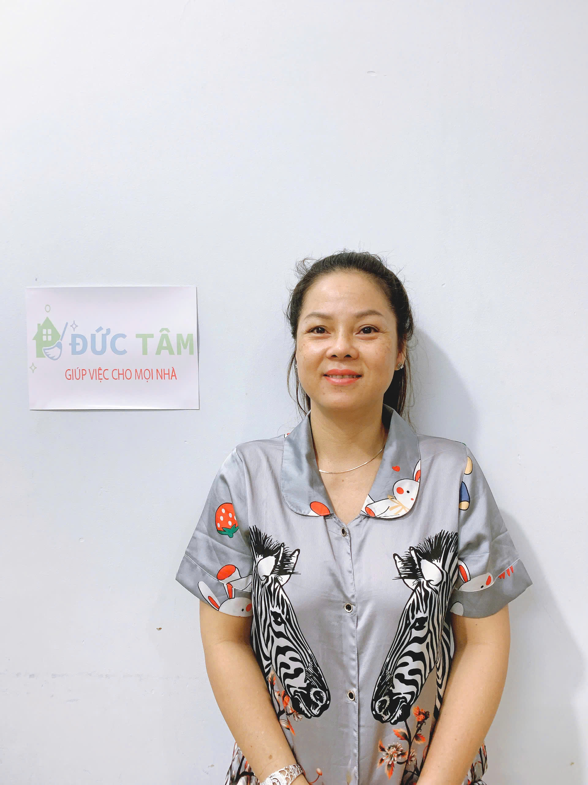 Chị Đặng Thu Hằng, Sinh năm 1980, Quê quán Đồng Tháp