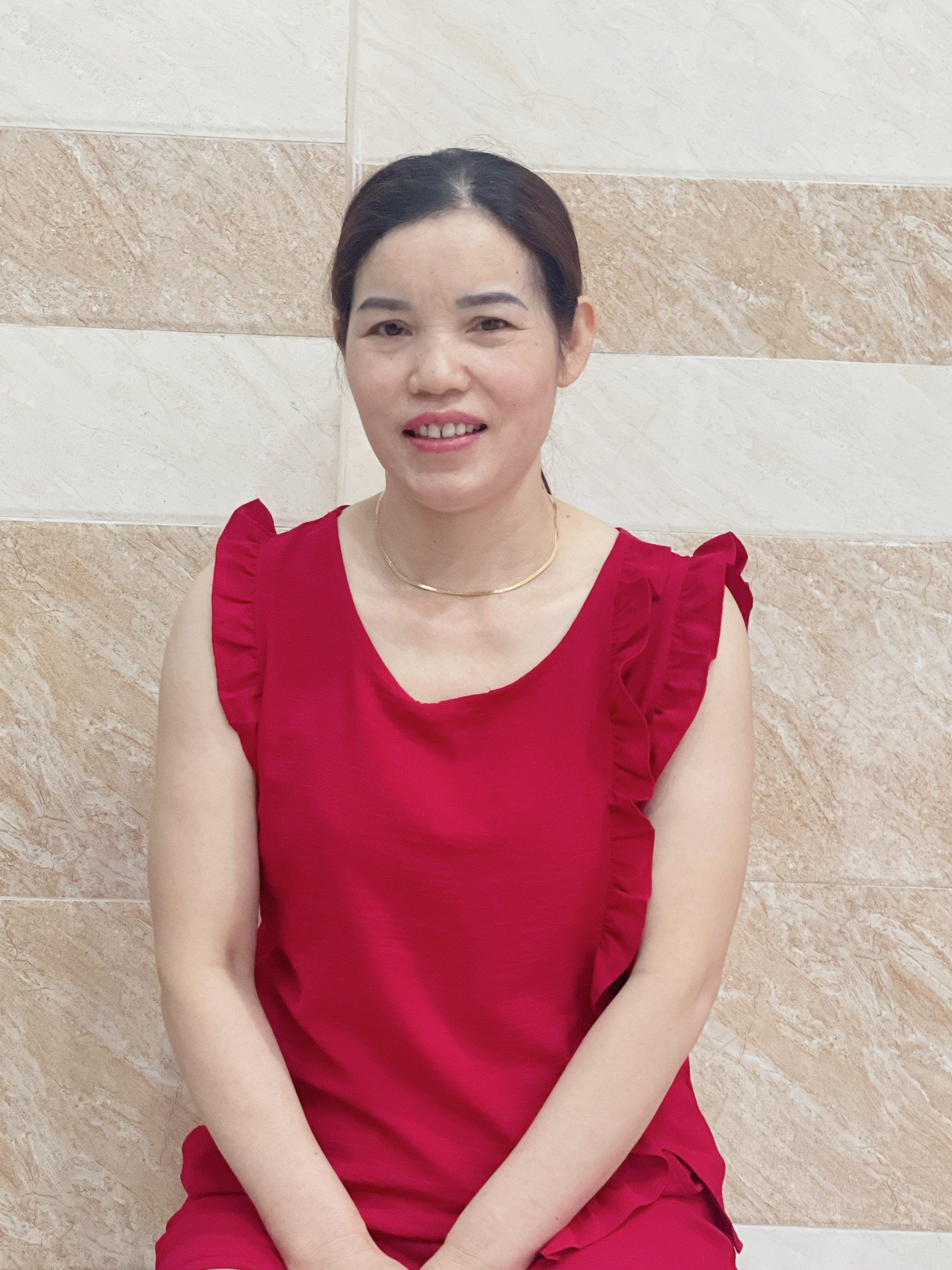 Chị Lài sinh 1977_người người miềnTrung chịu khó